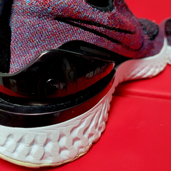 Nike Epic Phantom React Flyknit Women's Running Shoes #BV0415-002 size 10 - Picture 9 of 11